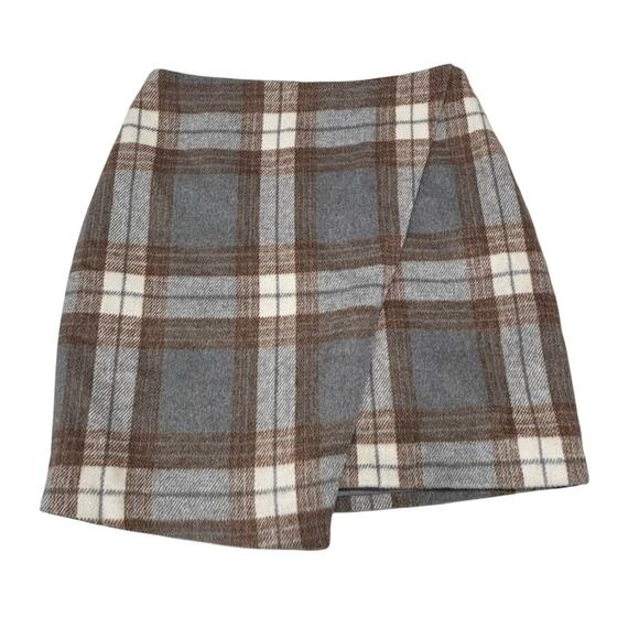 Bagatelle Collection Gray Brown Plaid Asymmetric
Hem Mini Skirt NEW Size SMALL - Picture 1 of 10